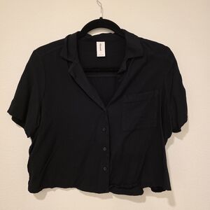 Abound Black Cropped Button-Up Top